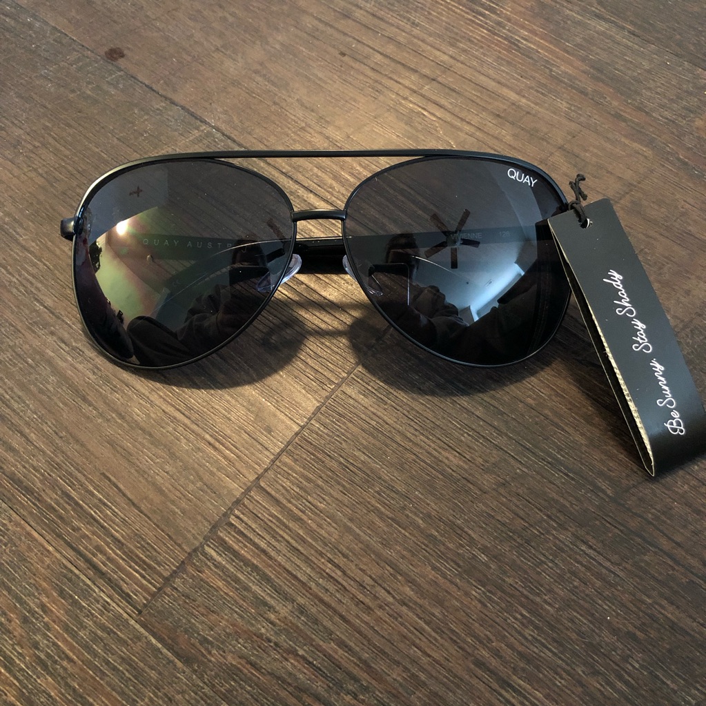Brand New Quay Australia Vivienne Sunnies